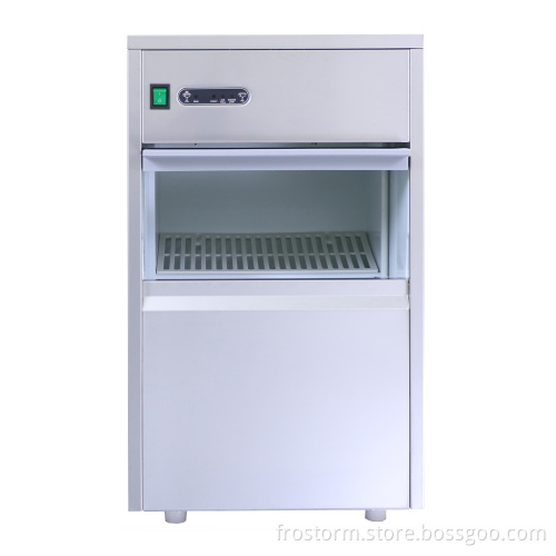 Bullet Ice Maker for Cafe